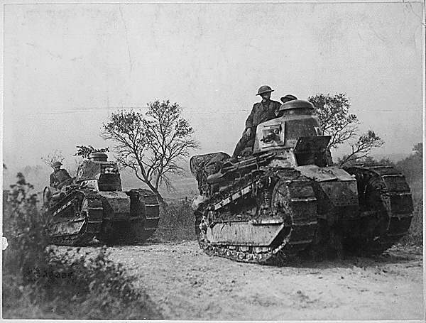 tanks 1916