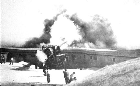 14" Gun Firing at Battery Osgood Farley, Fort MacArthur